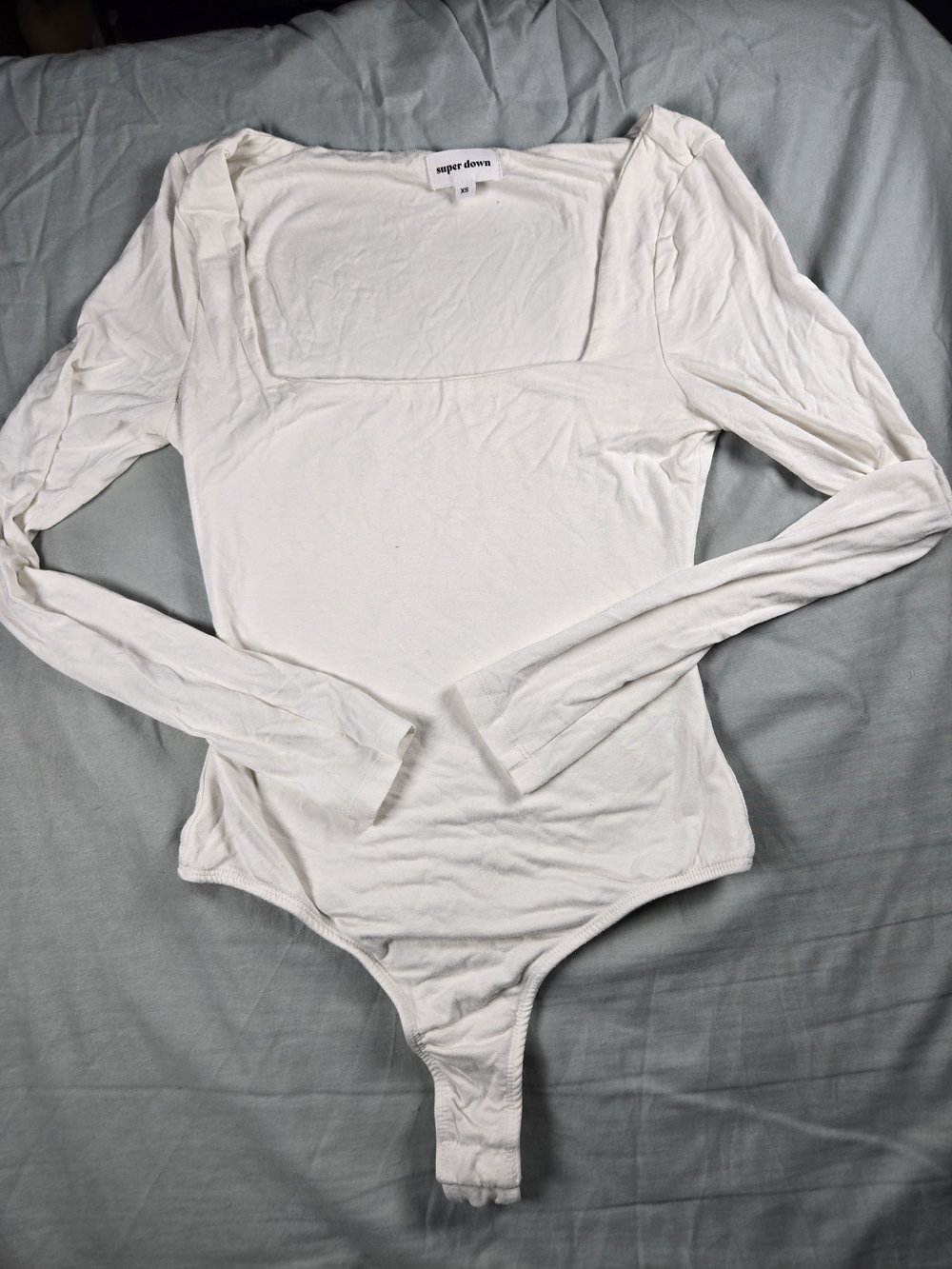 super down Women’s White Long Sleeve Square Neck Bodysuit Stretch Size XS